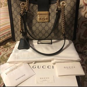 Gucci Padlock GG Medium Shoulder Bag